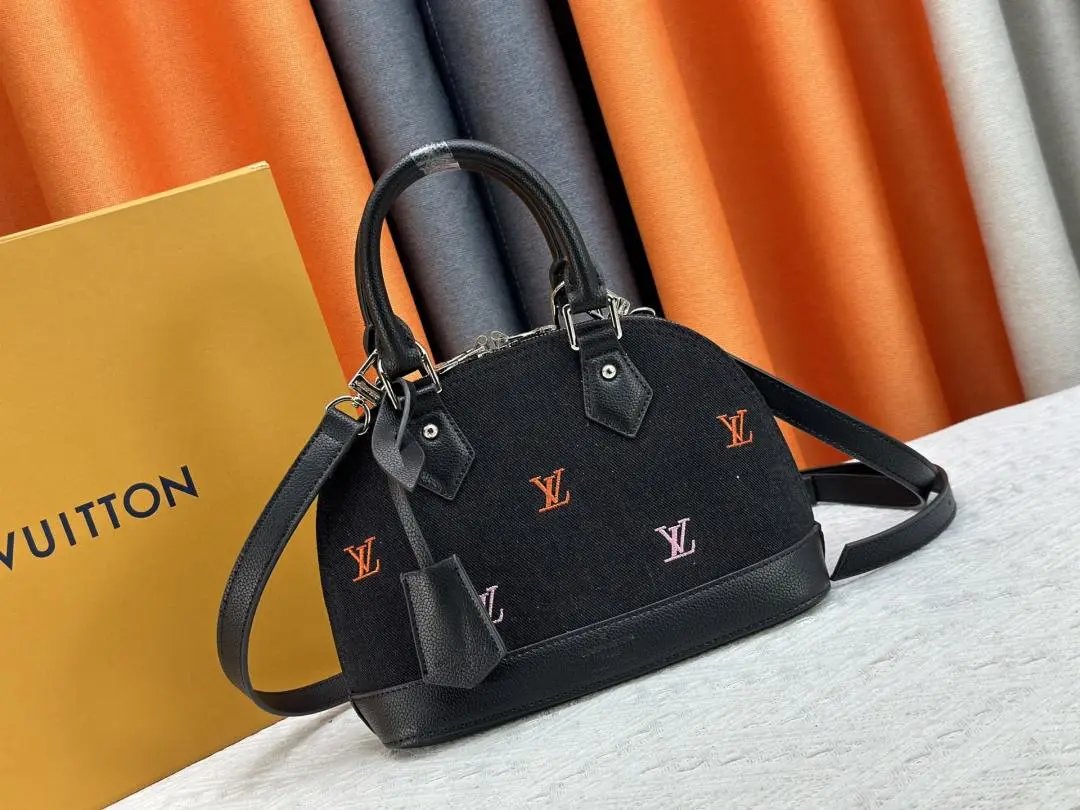 LitBuys Shoulder Bag