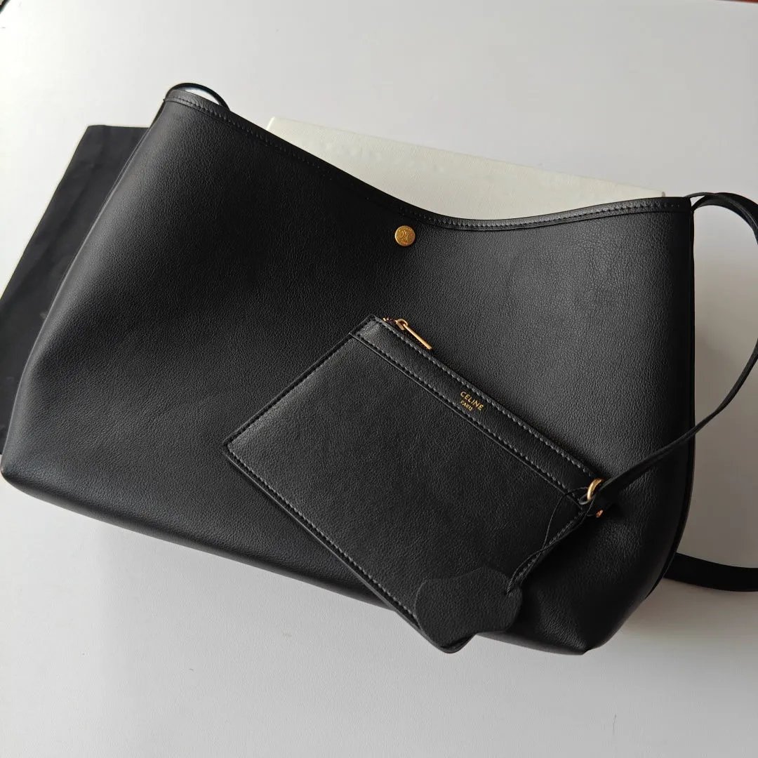 LitBuys Shoulder Bag