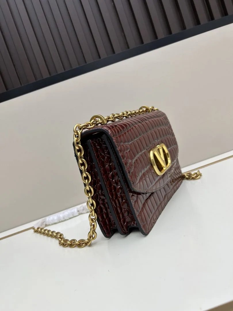 LitBuys Shoulder Bag
