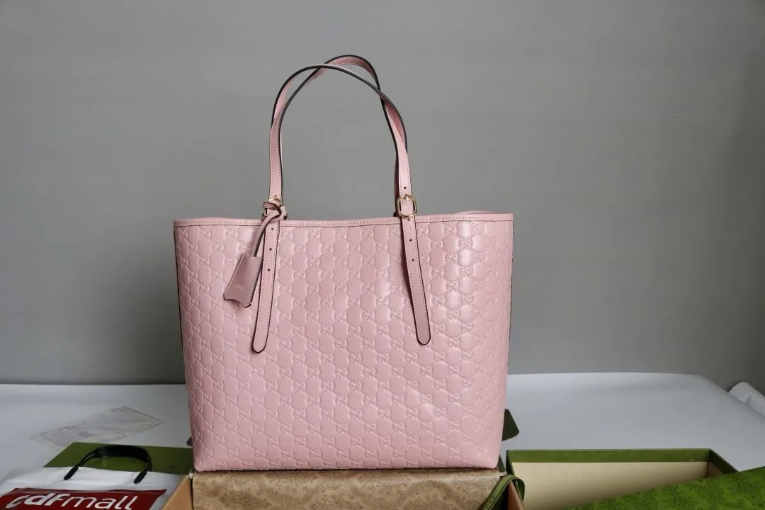 LitBuys Tote Bag