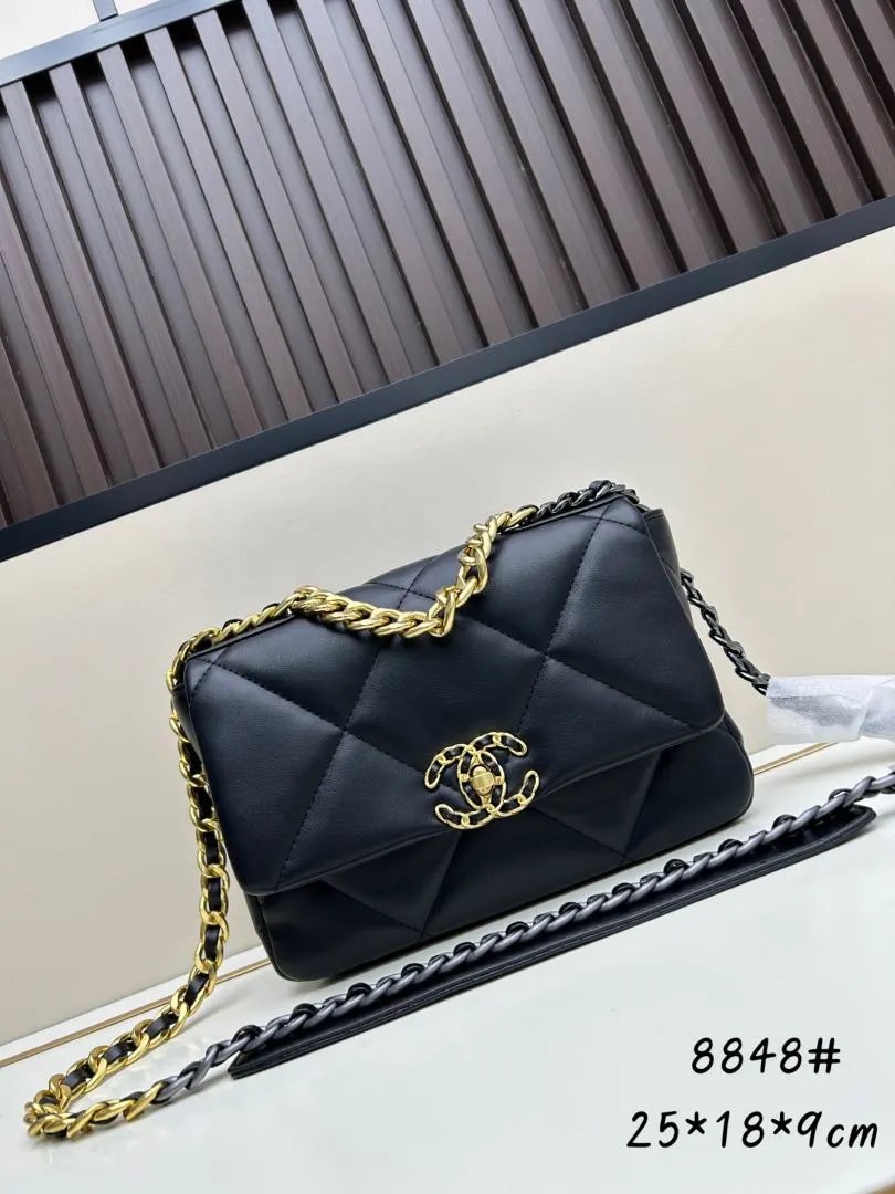 LitBuys Shoulder Bag