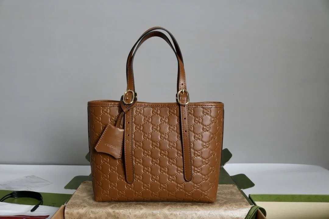 LitBuys Tote Bag