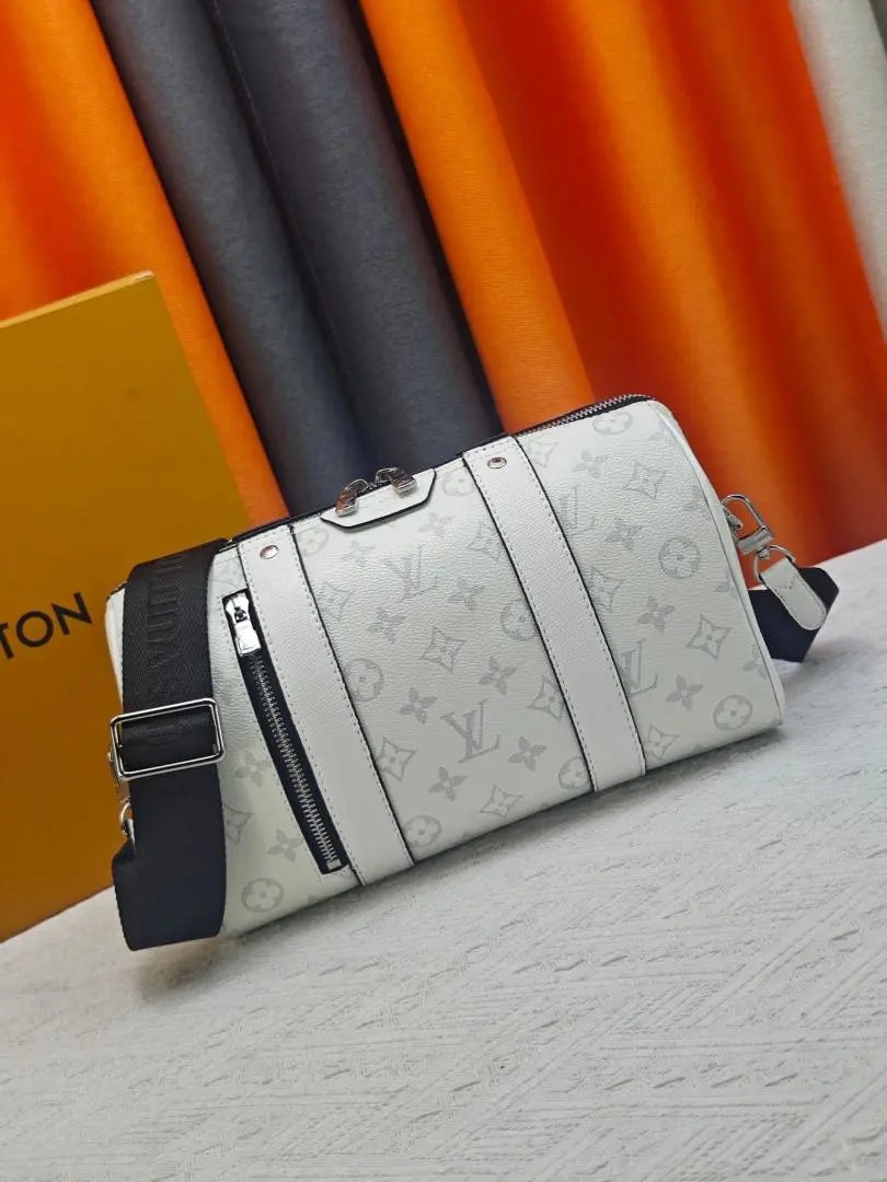 LitBuys Shoulder Bag