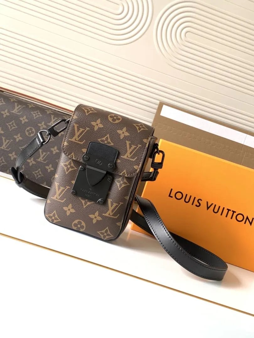 LitBuys Shoulder Bag