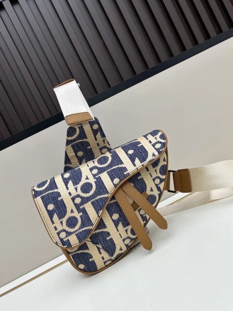 LitBuys Shoulder Bag