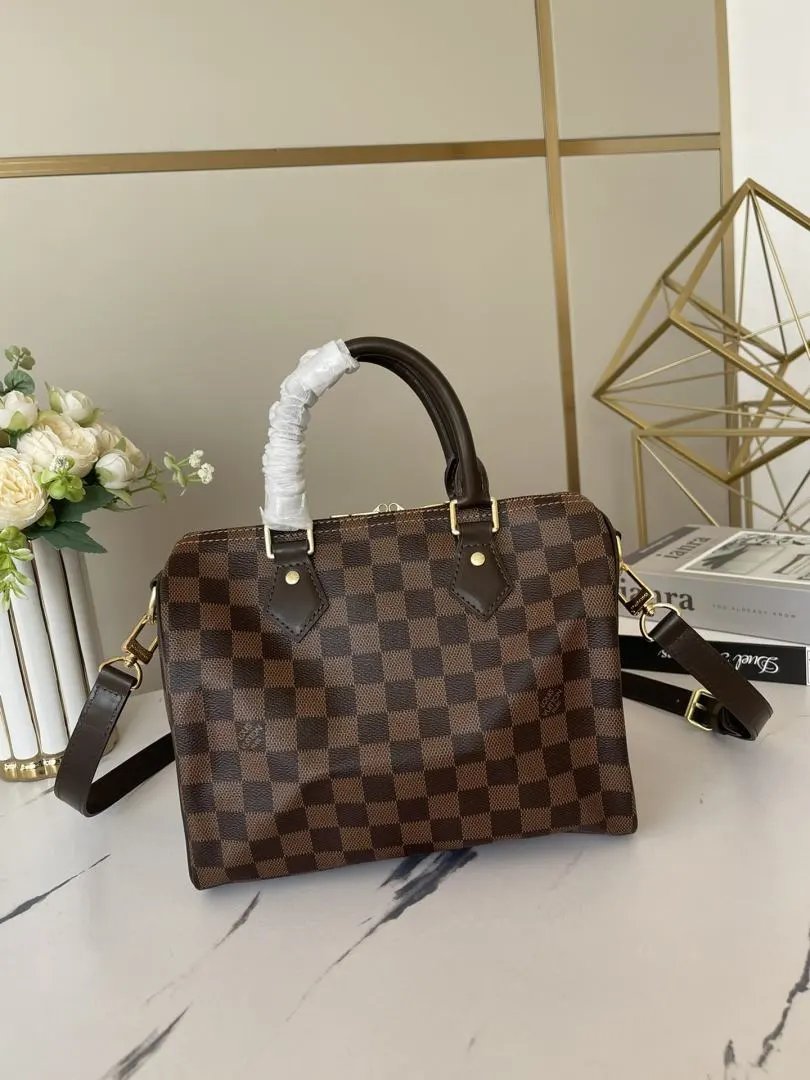 Louis Vuitton Shoulder Bag