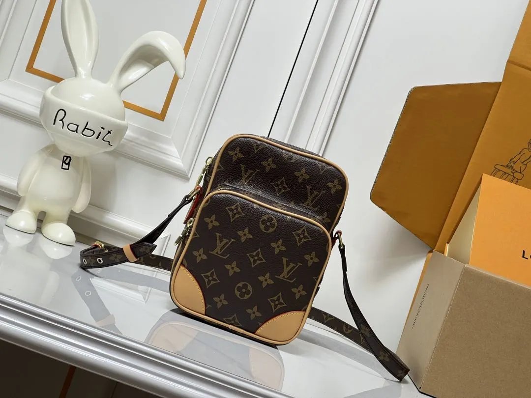 LitBuys Shoulder Bag