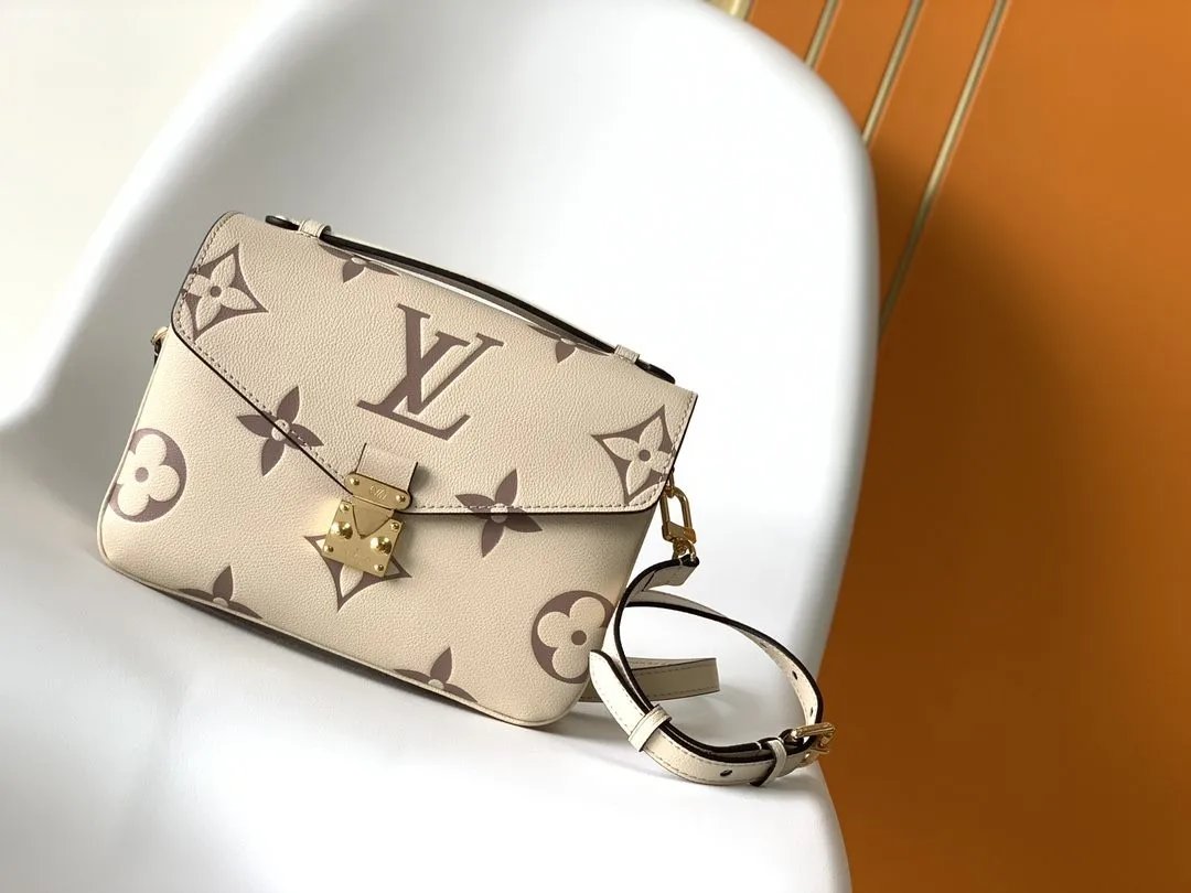 LitBuys Shoulder Bag