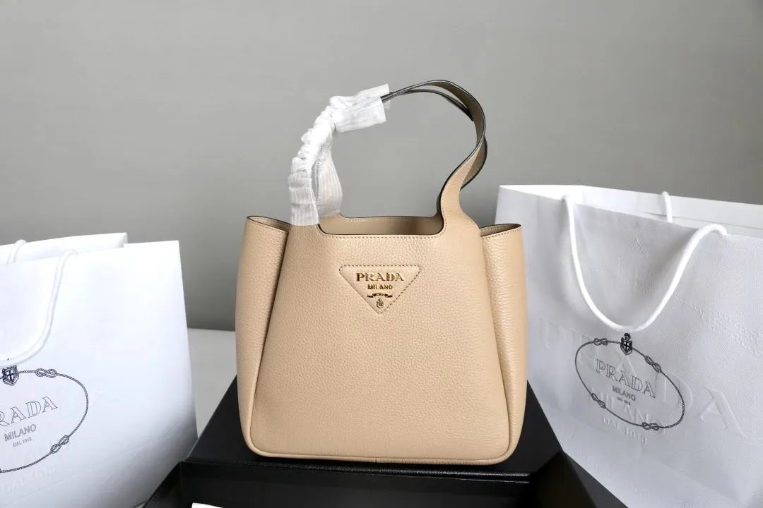 LitBuys Tote Bag