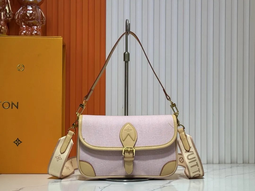 LitBuys Shoulder Bag