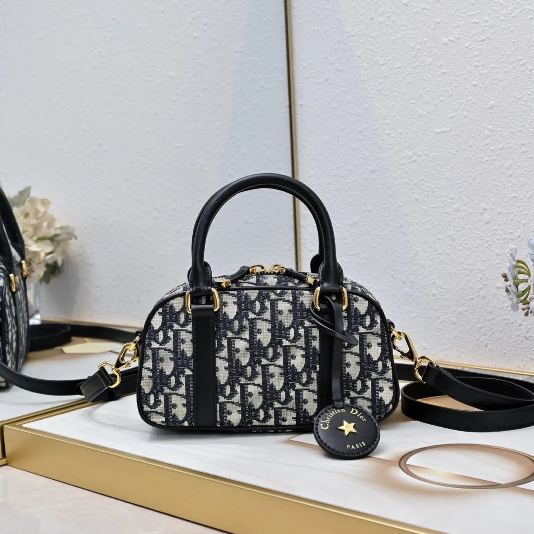 LitBuys Shoulder Bag