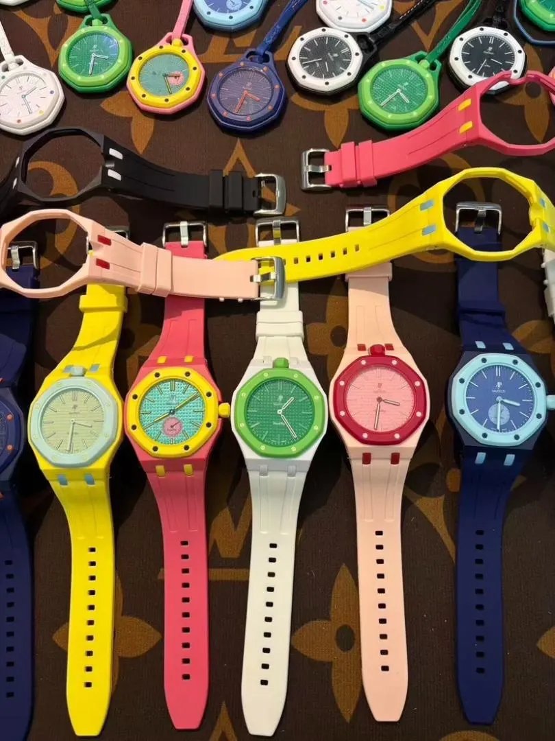 LitBuys Wristwatch