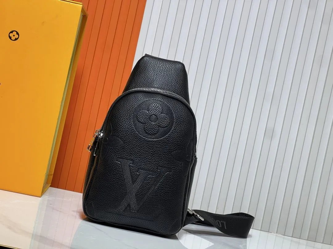 LitBuys Shoulder Bag