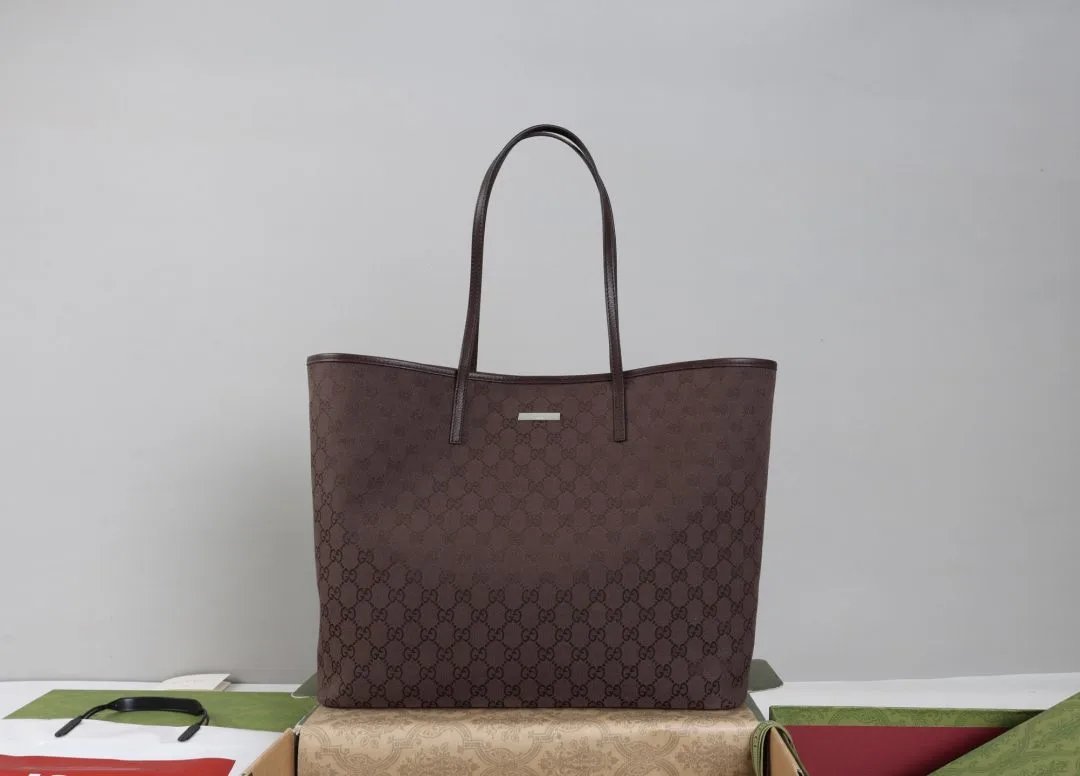 LitBuys Tote Bag