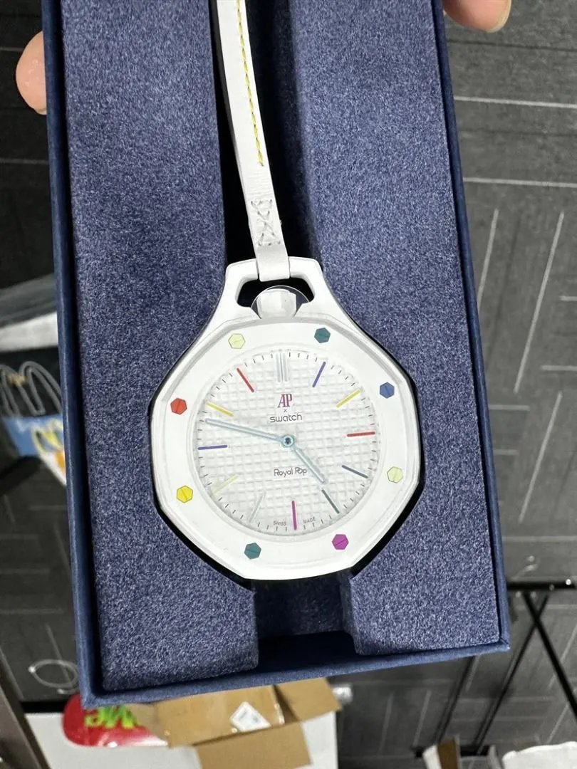 LitBuys Wristwatch