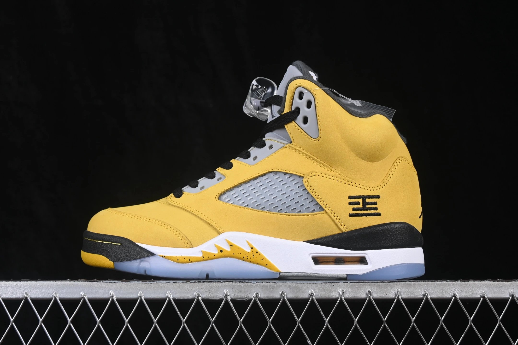 S版 Air Jordan 5 Retro "Tokyo" AJ5 乔5东京限定 头层篮球鞋 IO3372-700 外贸订单最大49码 原楦原纸板 全头层皮面料 高水准工艺打造 细节如图所示