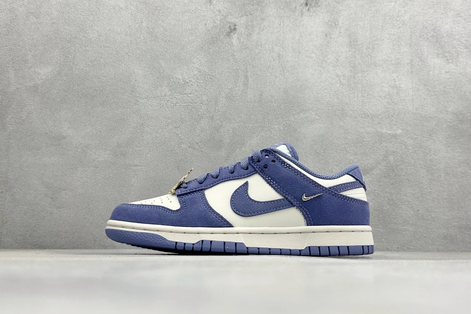 独家纯原 【NK】Nike SB Dunk Low 马年限定 白蓝 低帮休闲板鞋