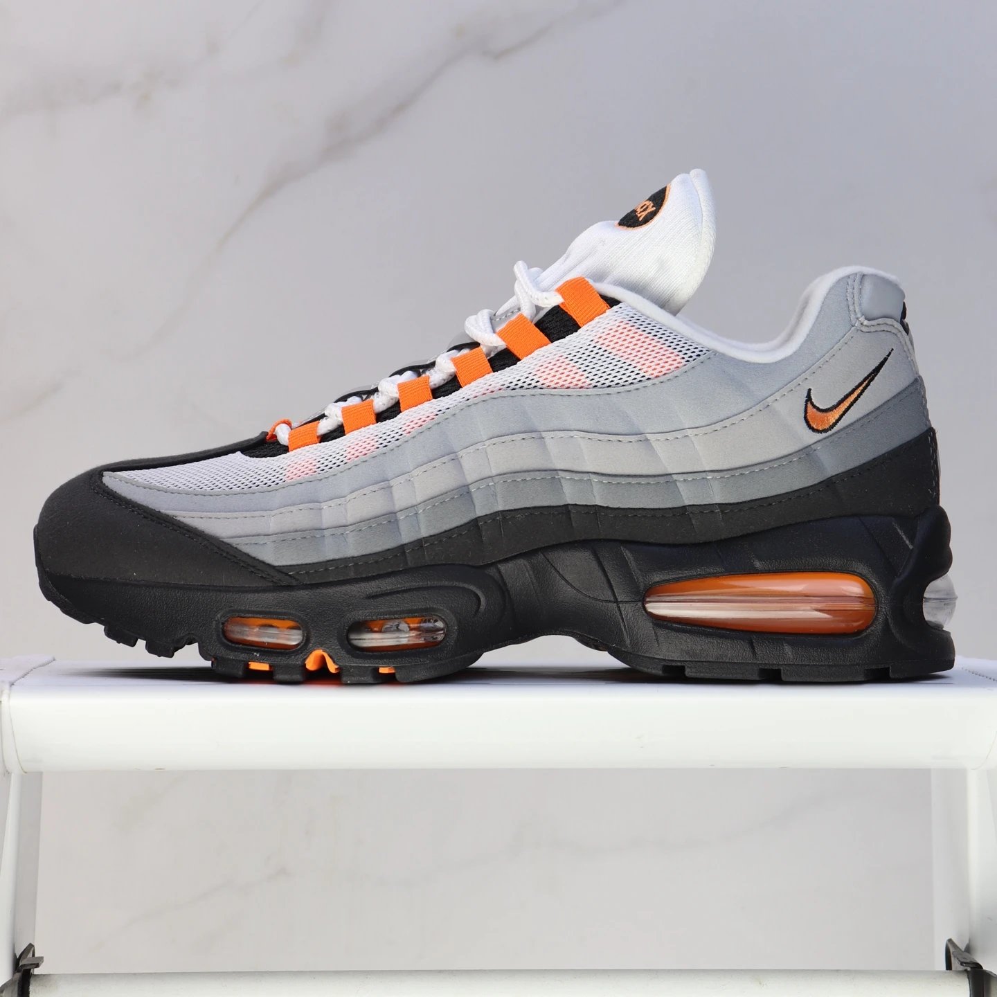 口碑神作 Nike Air Max 95 OG Bright Mandarin灰黑橙