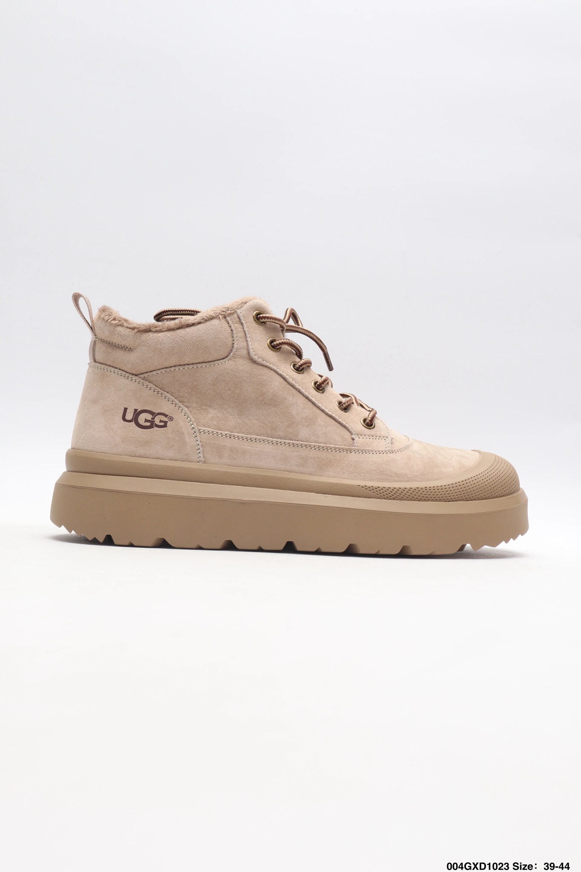 公司级UGG秋冬新品（毛绒一体内里保暖锁热）秋冬必备 户外男士休闲鞋雪地靴马丁靴系列 广东大厂品质 秋冬新款 时尚潮流搭配 面料釆用意大利进口磨砂牛皮 全鞋真牛皮材料 大底到五金都是代工厂原材料制作
