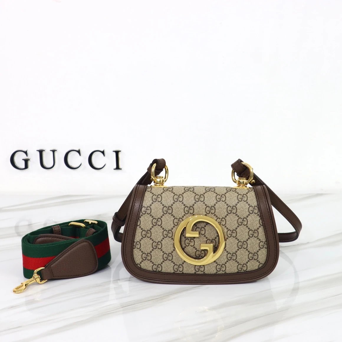 GUCCI专柜品质，原厂皮，款号698643杏啡尺寸：宽22x高13x侧宽5.5cm