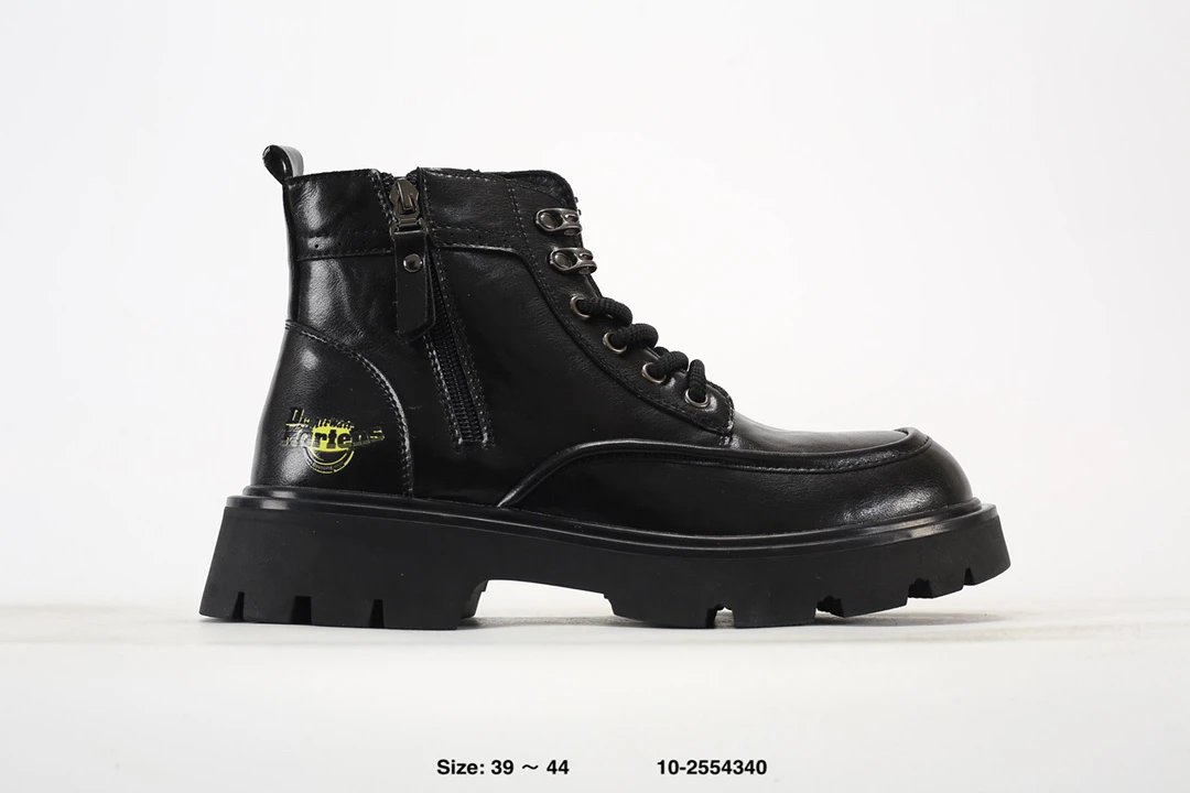 马汀博Dr. Martens Jadon 8 Eye Boots马丁高帮英伦骑士朋克复古机车厚底粗跟马丁靴