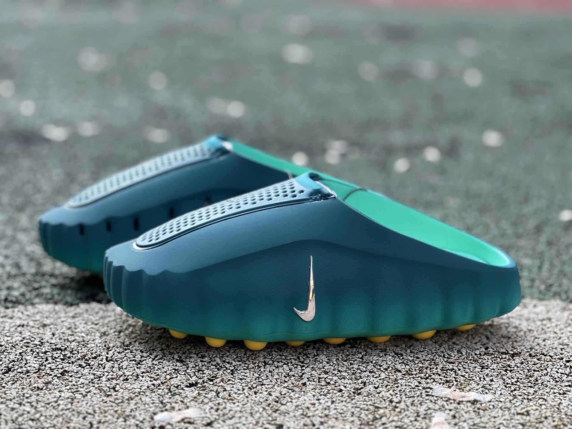 自取/代发自减 s2纯原版Nike Mind 001 浅蓝绿 晶洞蓝绿拖鞋 神经科学足底按摩包头拖鞋 偏小2码