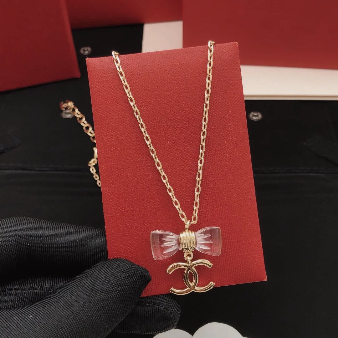 LitBuys Necklace
