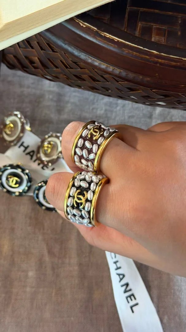 LitBuys Ring