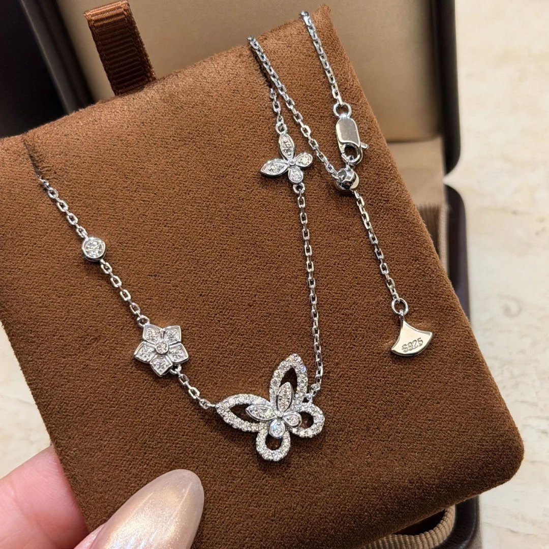 LitBuys Necklace