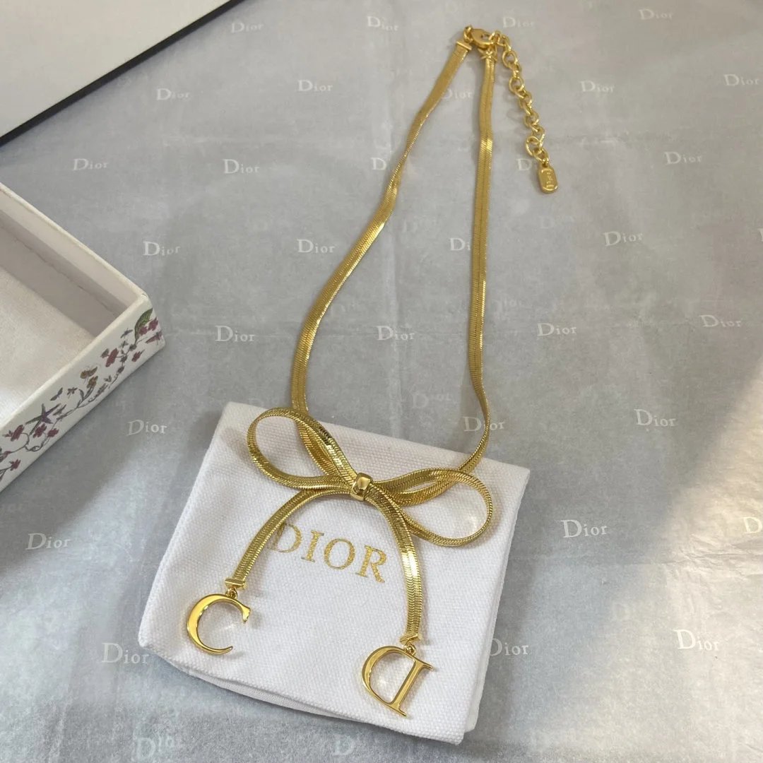 LitBuys Necklace