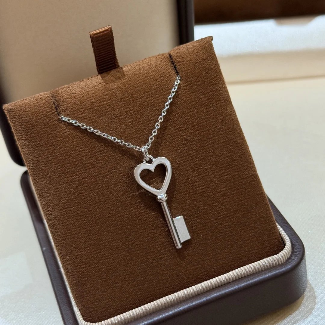 LitBuys Necklace