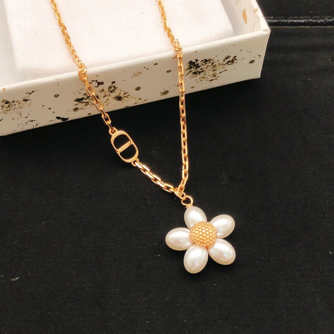 LitBuys Necklace