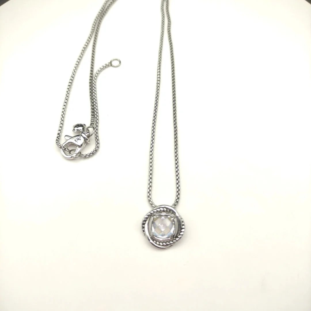 LitBuys Necklace