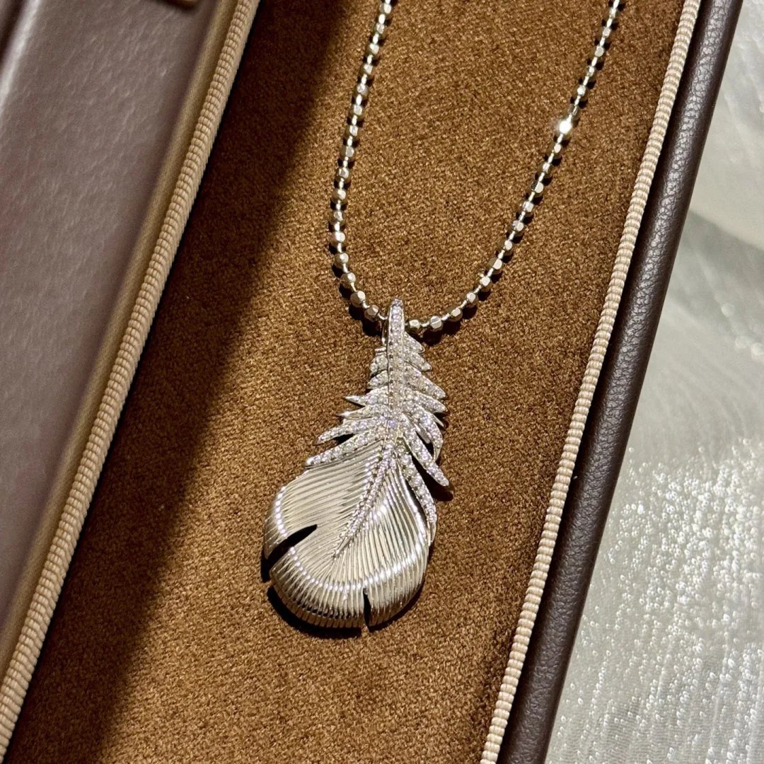 LitBuys Necklace