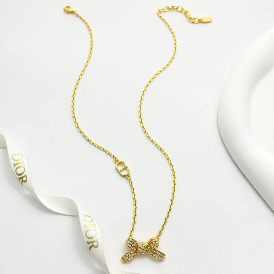 LitBuys Necklace