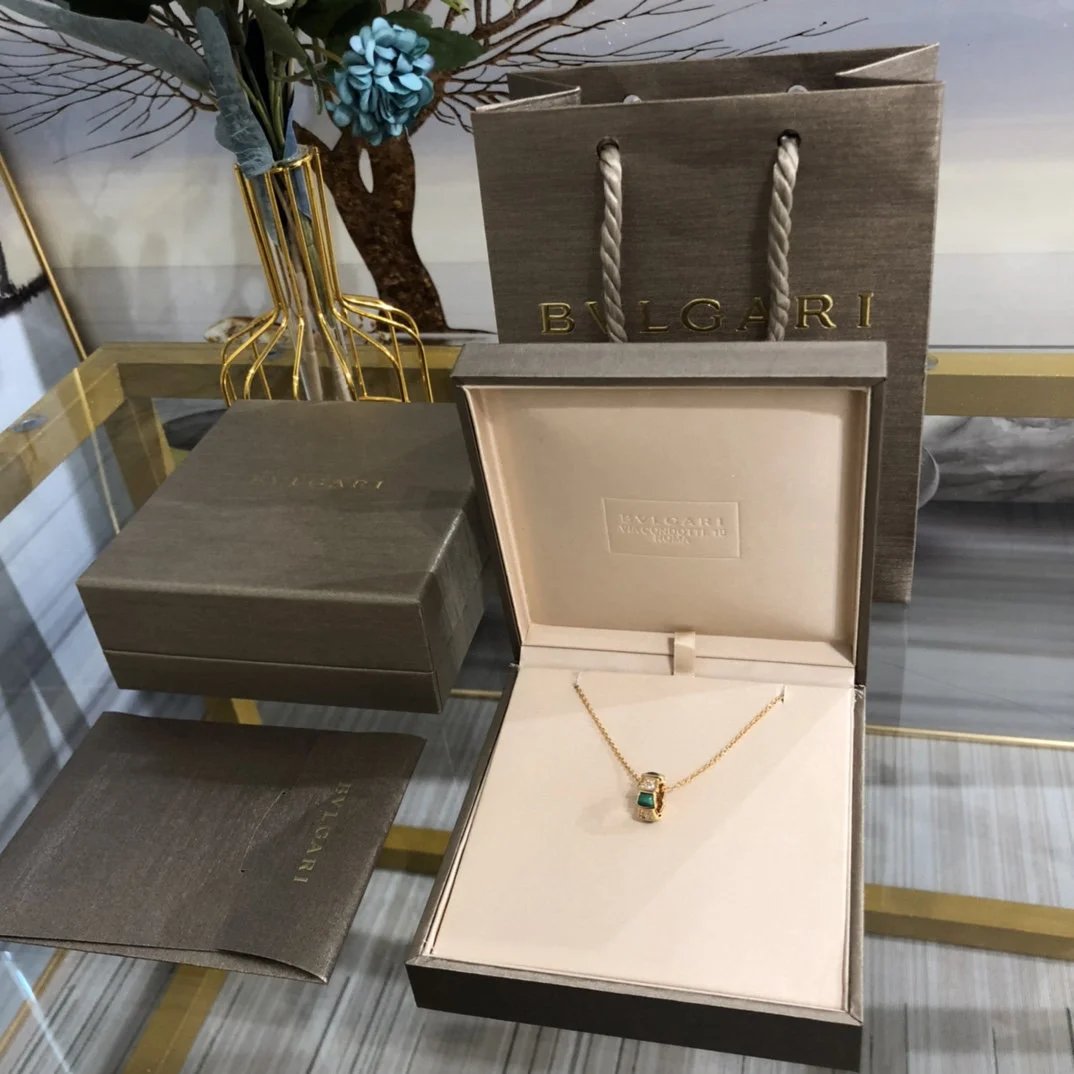 LitBuys Necklace