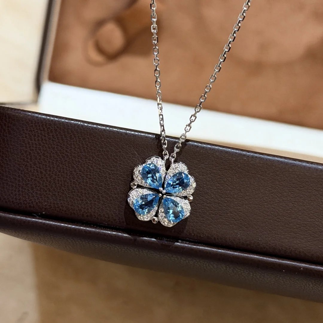 LitBuys Necklace