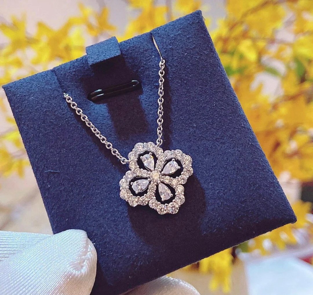 LitBuys Necklace