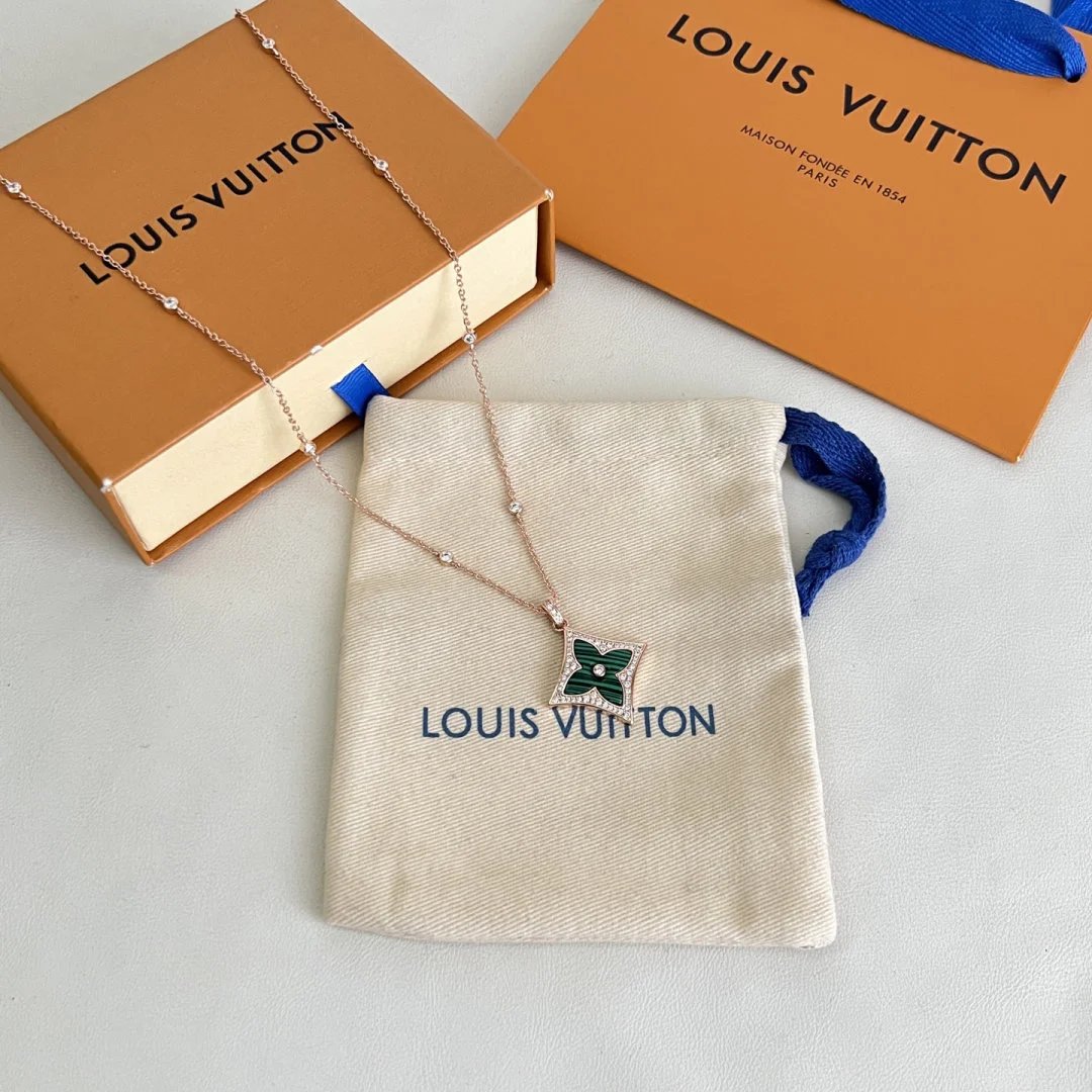 LitBuys Necklace