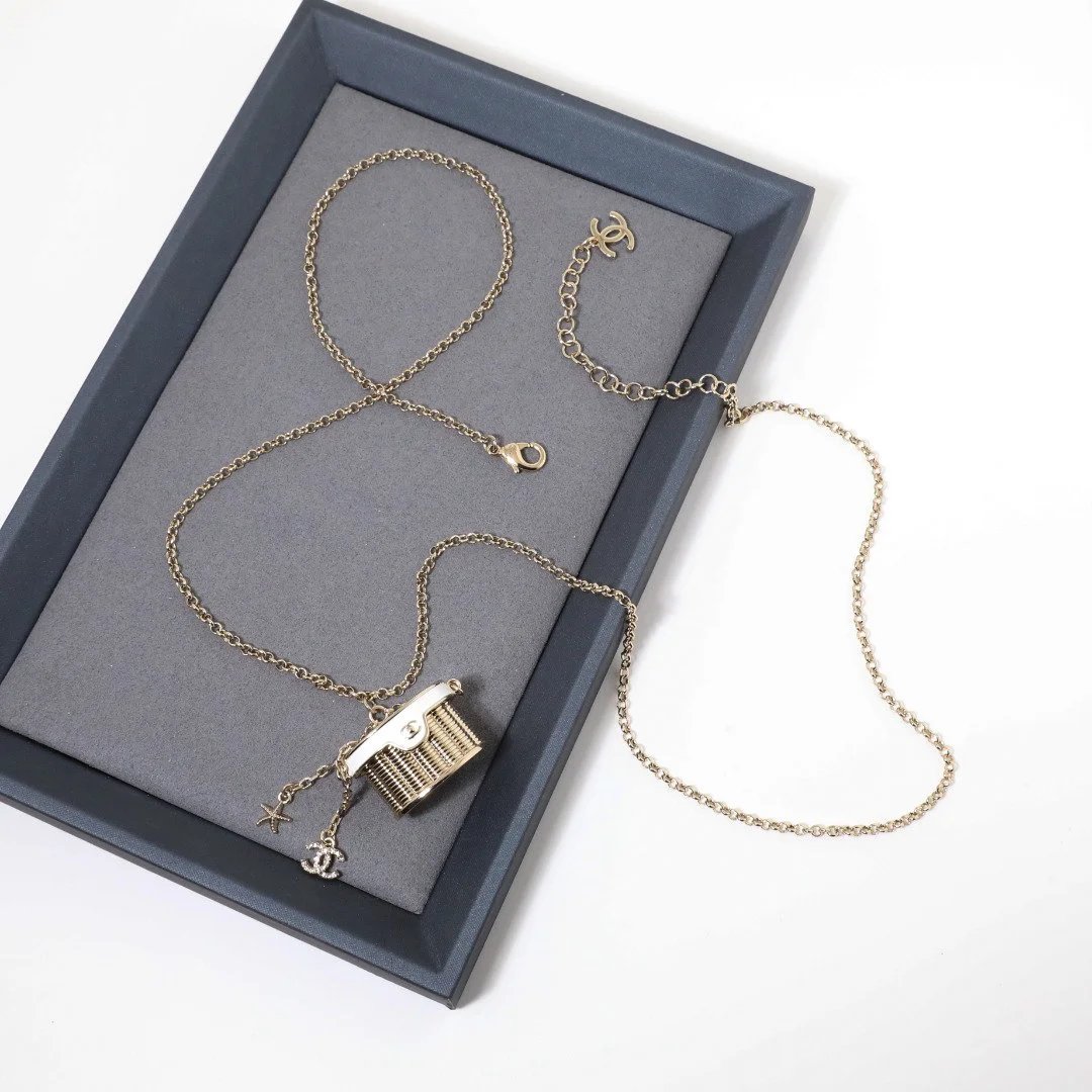 LitBuys Necklace