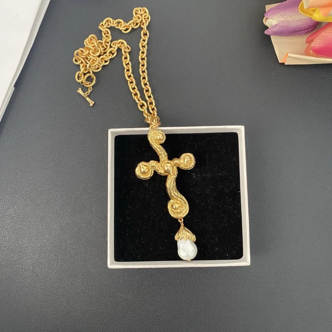 LitBuys Necklace