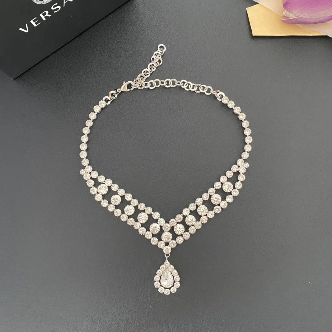 LitBuys Necklace