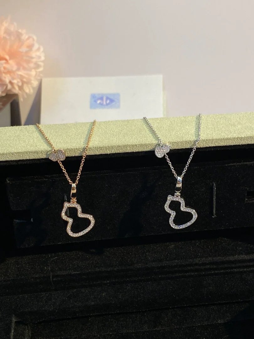 LitBuys Necklace