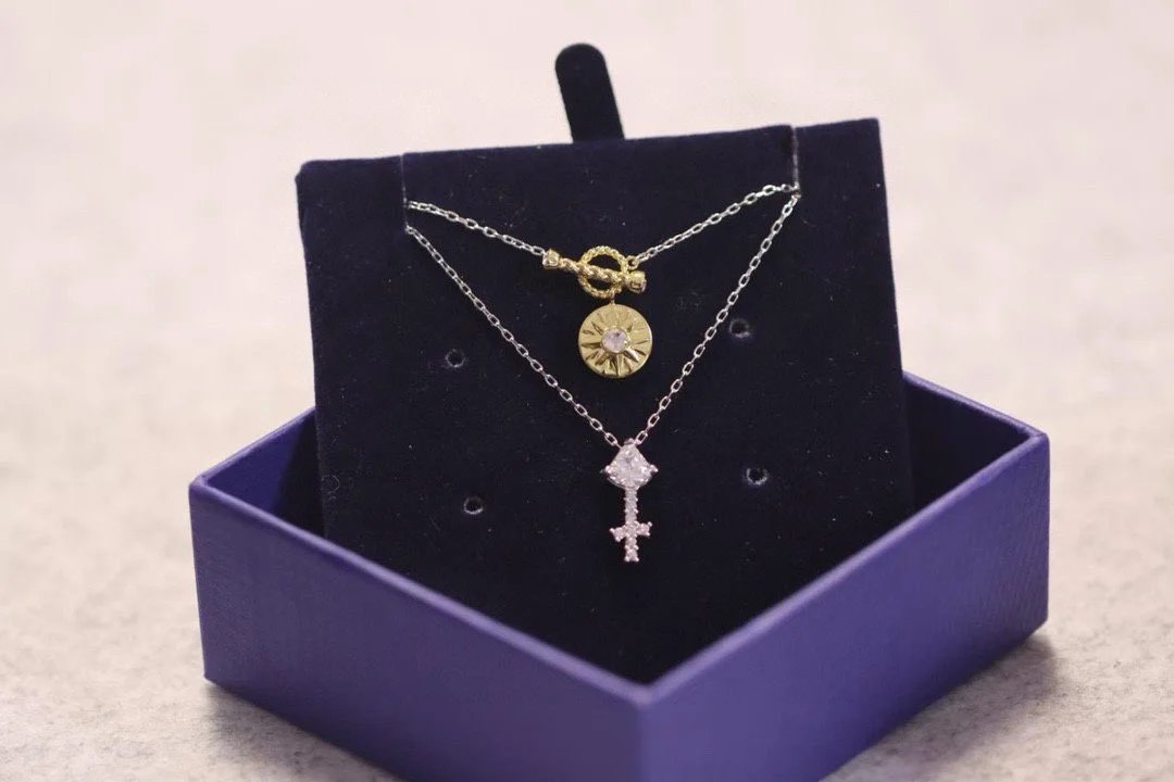 LitBuys Necklace