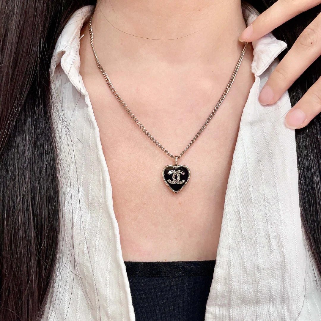 LitBuys Necklace