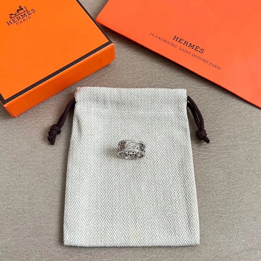 LitBuys Ring