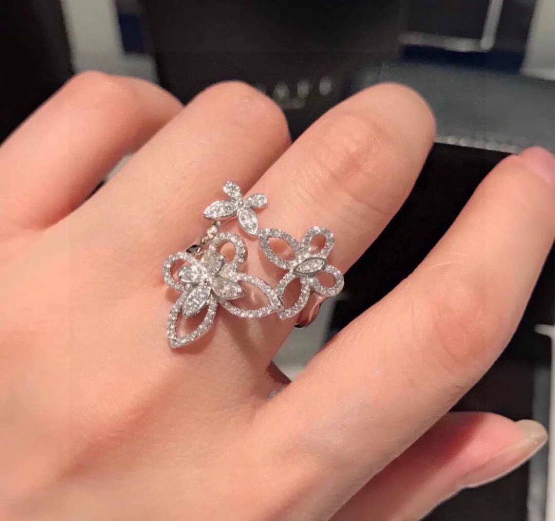 LitBuys Ring