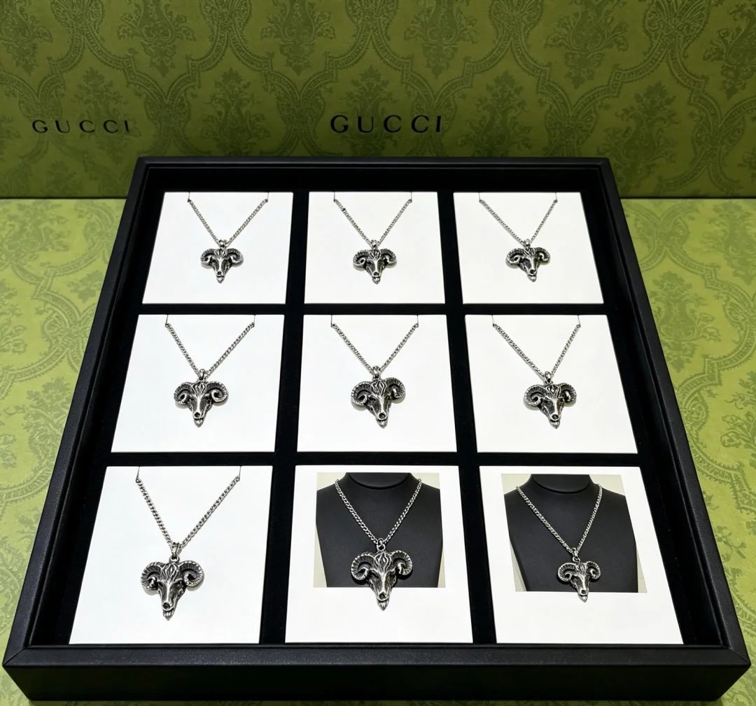 LitBuys Necklace