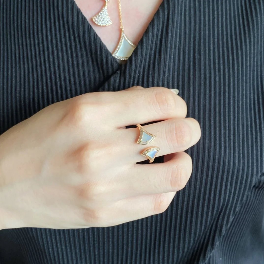 LitBuys Ring