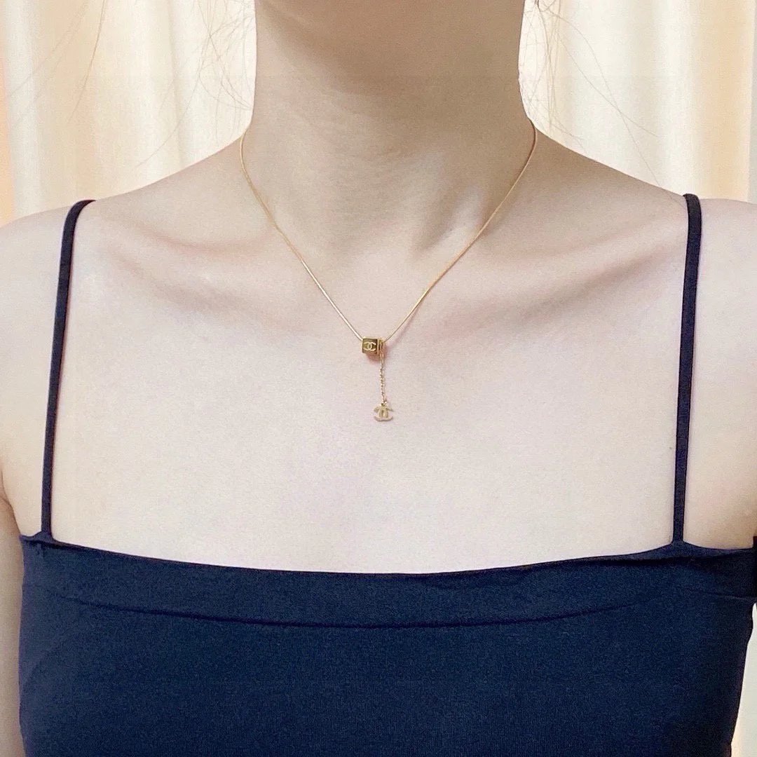 LitBuys Necklace